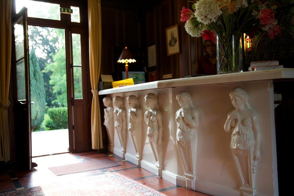 Hostellerie Du Chateau Les Muids La Ferté-Saint-Aubin エクステリア 写真