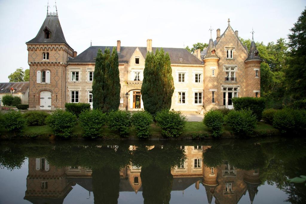 Hostellerie Du Chateau Les Muids La Ferté-Saint-Aubin エクステリア 写真