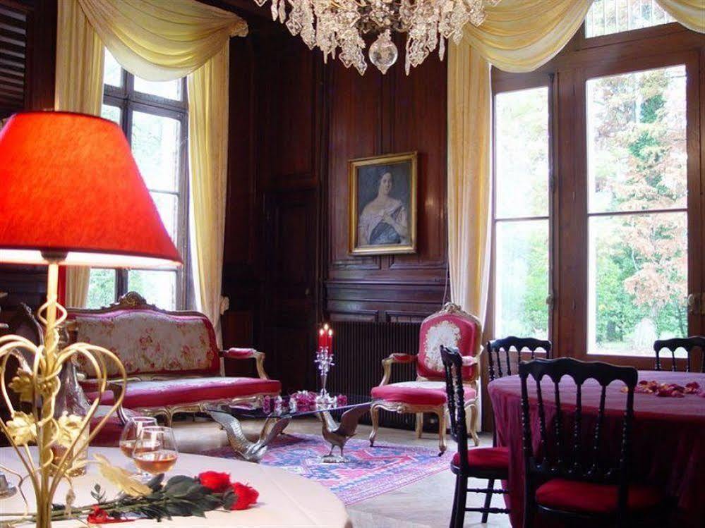 Hostellerie Du Chateau Les Muids La Ferté-Saint-Aubin エクステリア 写真